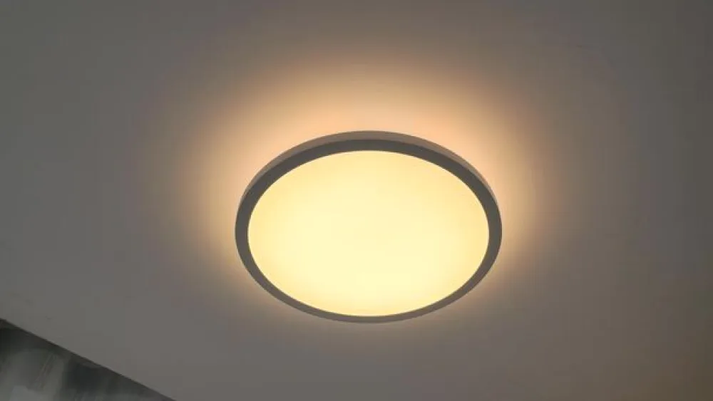 LED-loftlampe Brenda, Ø 40 cm, CCT, fjernbetjening^Arcchio New