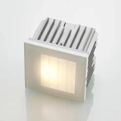 Arcchio LED-vægindbygningslampe Zamo, lamel, hvid, metal, IP65