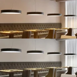 Arcchio Noabelle LED-hængelampe, sort, 80 cm