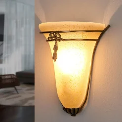 Searchlight ASCANA væglampe, der virker antik