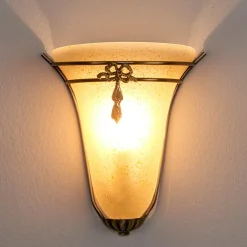 Searchlight ASCANA væglampe, der virker antik