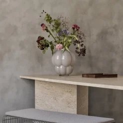 AYTM Møbel Og Interiør>Uva-vase, Ø 20 cm, duegrå, glas, mundblæst