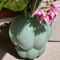 AYTM Uva-vase, glas, grøn, Ø 26 cm, højde 28 cm, mundblæst