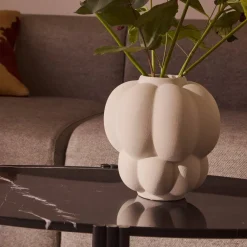 AYTM Uva-vase, keramik, hvid, Ø 20 cm, drueform