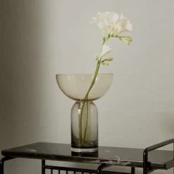 Vase Torus, ravfarvet, Ø 25 cm, højde 33 cm, glas^AYTM Discount