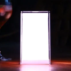 Smart&Green Bærbar bordlampe Cub, app-kontrollerbar, RGBW