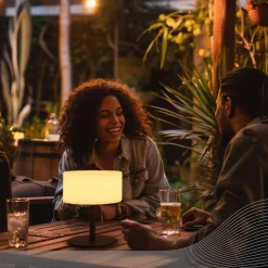 Calex LED-bordlampe, IP44, trækafbryder