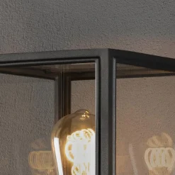 Konstsmide Carpi gadelampe, lygteform, sort