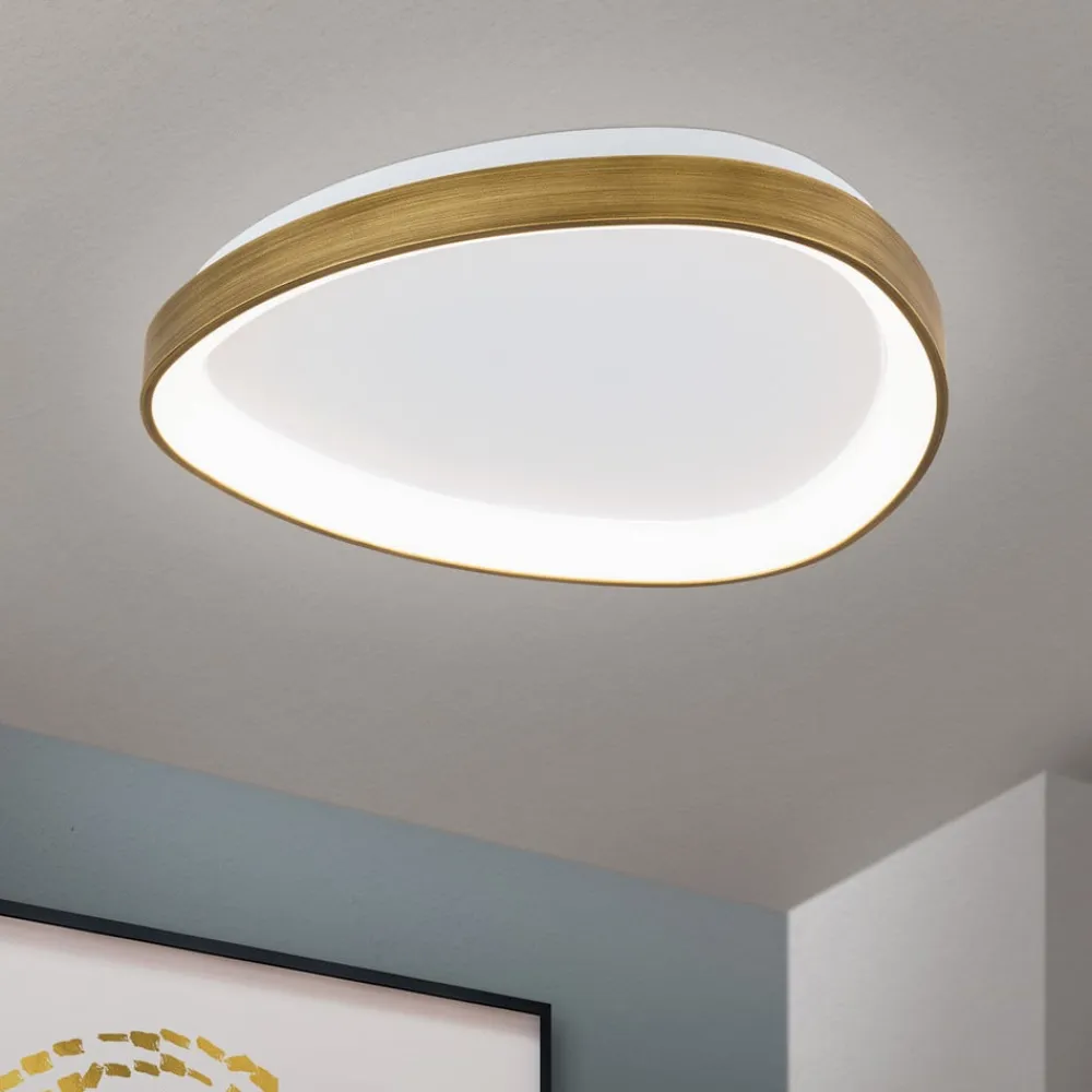 ORION Charlie loftlampe, Ø 45 cm, opalhvid, antik messingfarve