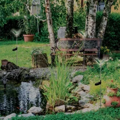 Näve Deco-solcellelys sommerfugl, jordspyd, RGB LED