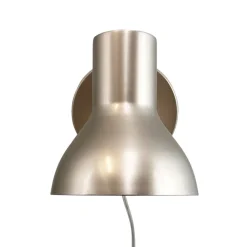 Dyberg Larsen Bob væglampe med metalfinish, beige