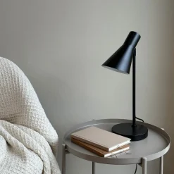 bordlampe DL12, sort, højde 44,5 cm, metal^Dyberg Larsen Sale