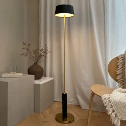 Dyberg Larsen Gulvlamper|Gulvlamper>LED-gulvlampe Yoyo, sort, højde 125 cm
