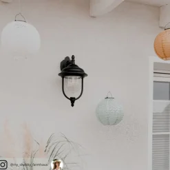 Konstsmide Enkel udendørs væglampe 