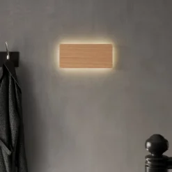 Envostar Tavola væglampe, egetræ, 35x16cm