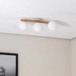 TK Lighting Estera loftlampe, opalglas, træ, 3 lyskilder