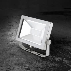 EVN LFA udendørs spotlampe sølvstik 3.000K 30W