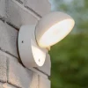 Finn LED-væglampe, hvid, metal, IP54, dag/nat-sensor^Lucide Hot