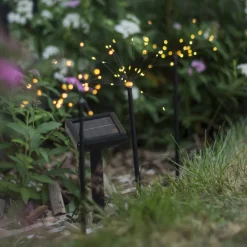 STAR TRADING Firework LED-solcellelampe i sæt med jordspyd