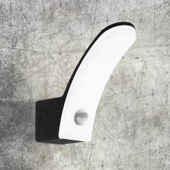 Fiumicino udendørs LED-væglampe med sensor^EGLO