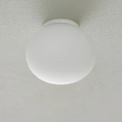 FLOS Mini Glo-Ball C/W - Loftlampe til designere