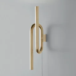Foscarini Væglamper>Tobia LED-væglampe med ledning, gylden