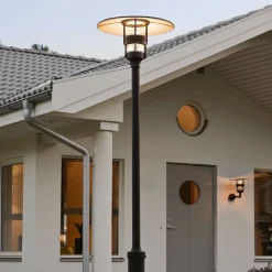 Freja lygtepæl, sort^Konstsmide Online