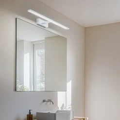 TK Lighting Gallery LED-væglampe, kromfarvet, metalbredde 62 cm IP44