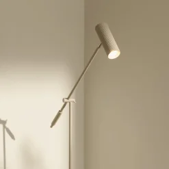 Gulvlampe Hubble READ, beige, metal^Globen Lighting Discount