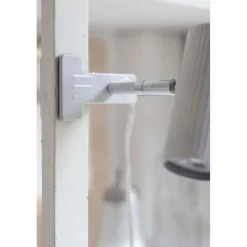 Globen Lighting klemmelampe Hubble, messing