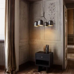 Lysekrone Howard 4-lys Ø 66 cm gunmetal^GUBI Discount