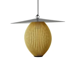 Satellite udendørs pendel, 57x36 cm, sort/sennepsguld^GUBI Discount