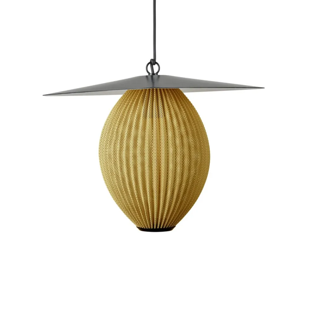 Satellite udendørs pendel, 57x36 cm, sort/sennepsguld^GUBI Discount