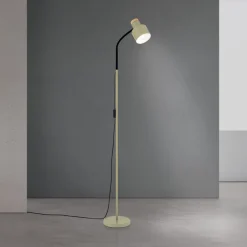 ORION Gulvlampe Gili, stål, lysegrøn, højde 150 cm, E27