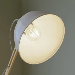 Gulvlampe Skansen, justerbar, hvid^Lamkur Discount