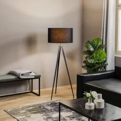 Euluna Gulvlampe Tago, treben, skærm sort/sølv