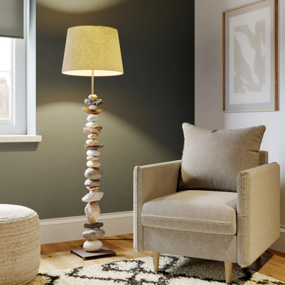 Gulvlampe Vera med stofskærm og sten-dekor^ONLI