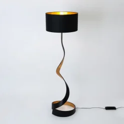 Gulvlampe Vortice, sort/guld, højde 157 cm, jern^Holländer Best