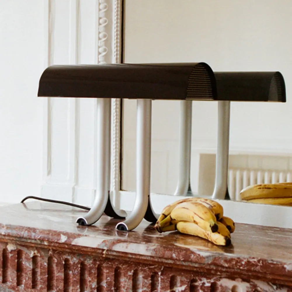 HAY Anagram bordlampe, sort jern