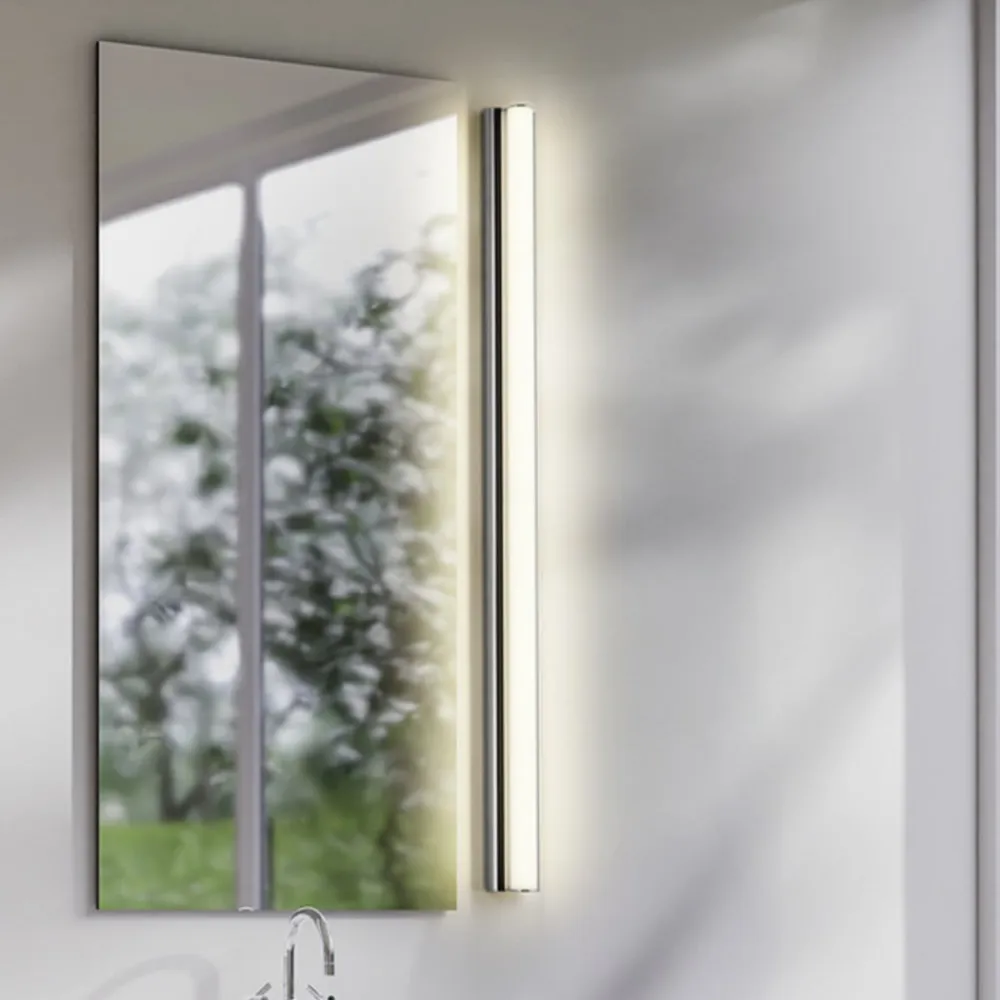 Helestra LED-spejllampe LOOM 2, længde 90 cm, IP44, CCT