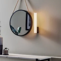 Helestra Loom LED-spejllampe sort, 30 cm