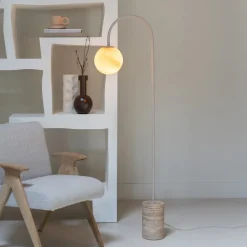 IT´S ABOUT ROMI Gulvlamper><noscript><img width=