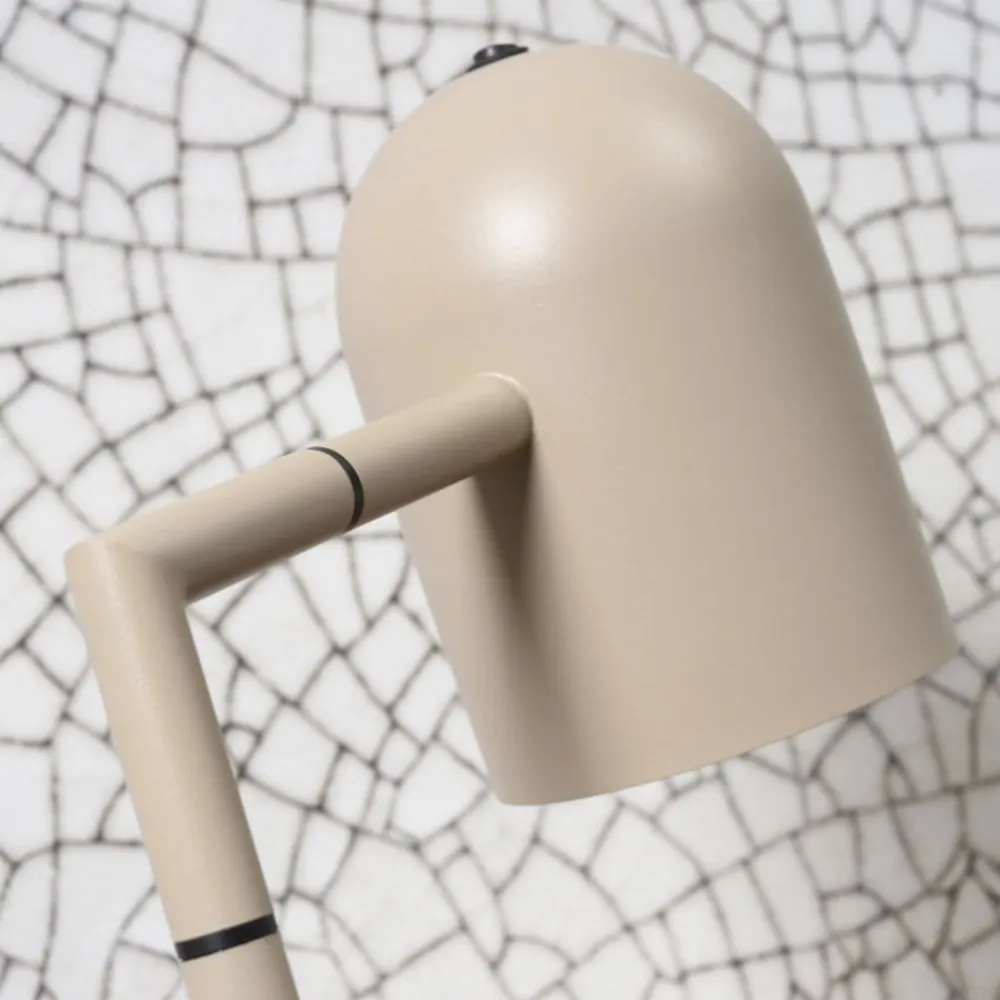 IT'S ABOUT ROMI Marseille gulvlampe, sandfarve^IT´S ABOUT ROMI Hot