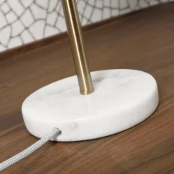 IT´S ABOUT ROMI Bordlamper><noscript><img width=