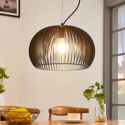 Jusra pendellampe i sort metal, 1 lyskilde.^Lindby Discount