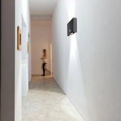 JUST LIGHT. GmbH JUST LIGHT. Udendørs væglampe med sensor Amin, genopladeligt batteri sort