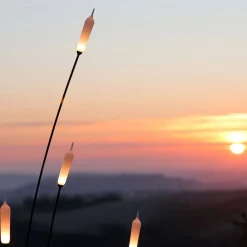 Karman Nilo LED-lampe med jordspyd, højde 150 cm