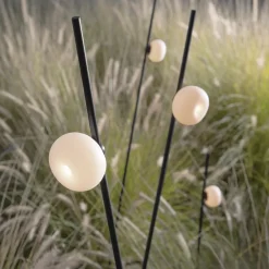 Karman Pois gulvlampe, spyd IP65 3.000 K, 118 cm