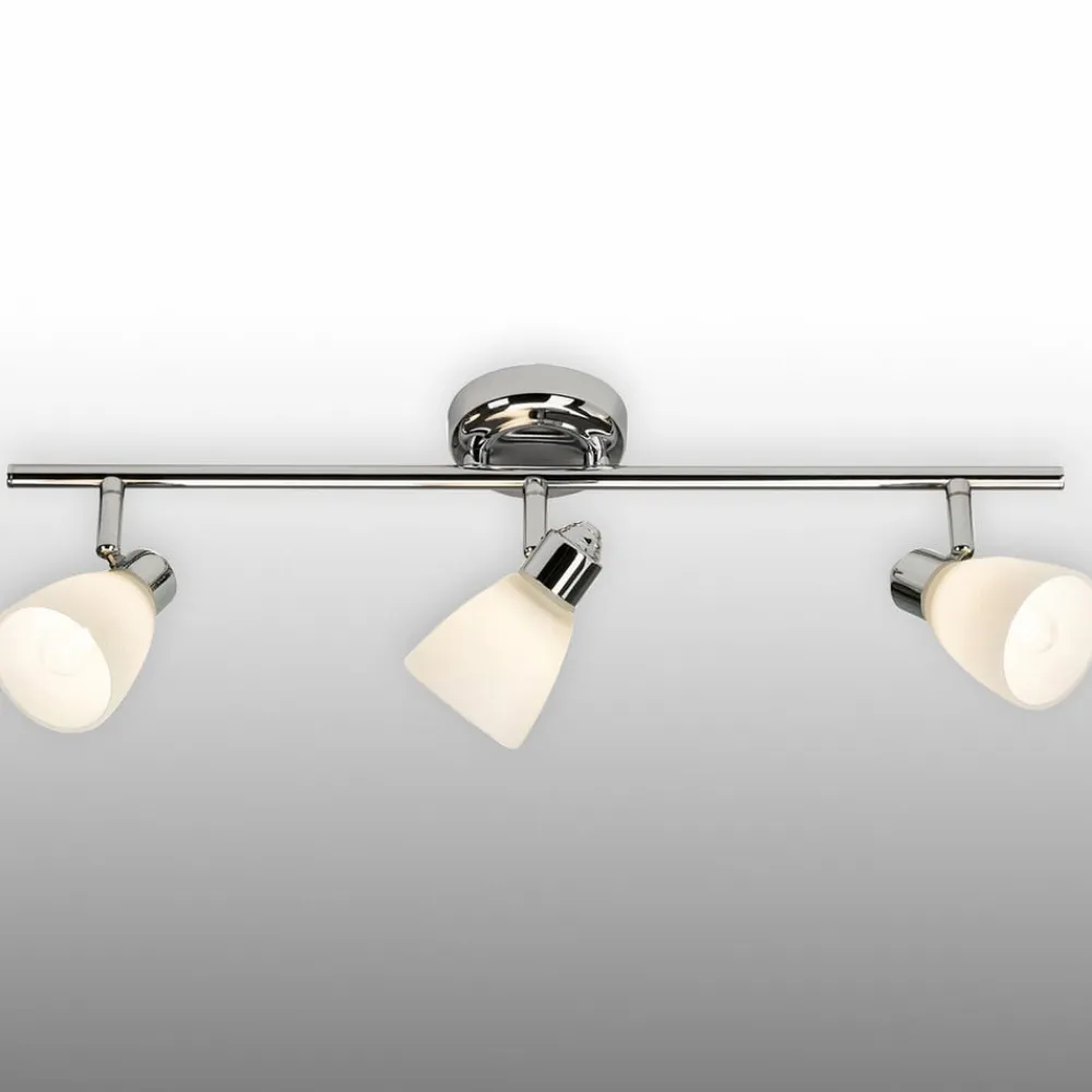 Brilliant Kensington loftlampe med tre lyskilder og IP44