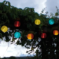 Kulørt solcelledrevet LED-lyskæde med 10 lamper^STAR TRADING Best